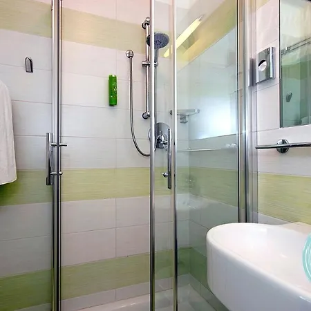 Hotel Olympia 3*