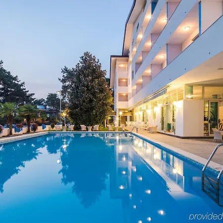 Olympia Hotel 3*